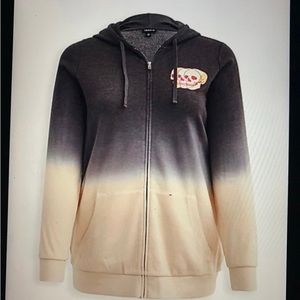 Torrid Zip Hoodie -  NEW Cozy Fleece Skulls 
absolutely gorgeous size